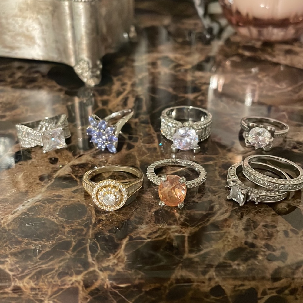 Rings - Picture 4 of 4